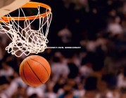 南宫娱乐官网_伊迪半场贡献3分13板2帽，篮板怪兽引领球队防守